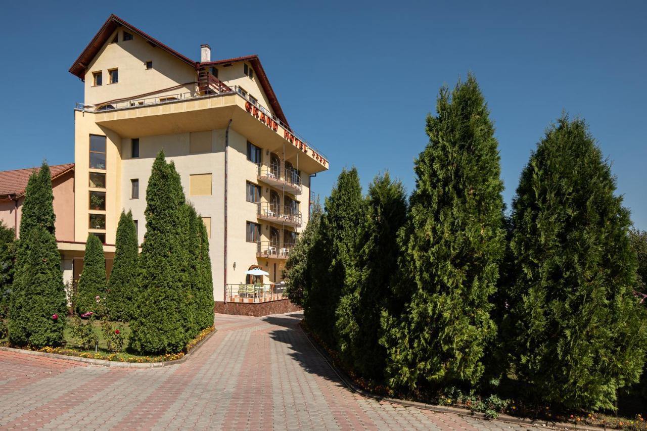 Grand Hotel Braşov Dış mekan fotoğraf